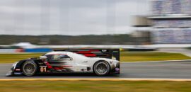 Dixon lidera as 24 Horas de Daytona após seis horas de disputa