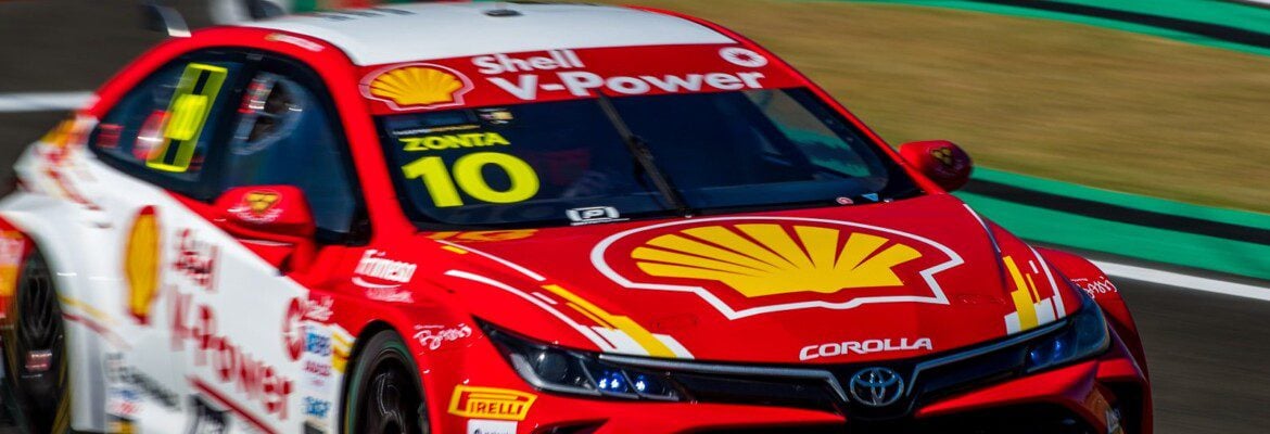 Ricardo Zonta recebe Danilo Dirani no carro Shell #10 para a Corrida de Duplas da Stock Car