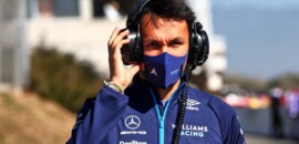 Albon revela que não falou com Verstappen no rádio após título da F1 em Abu Dhabi