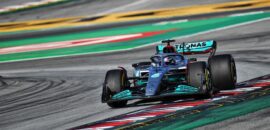 Hamilton espera melhora na Mercedes: “Há potencial no carro”