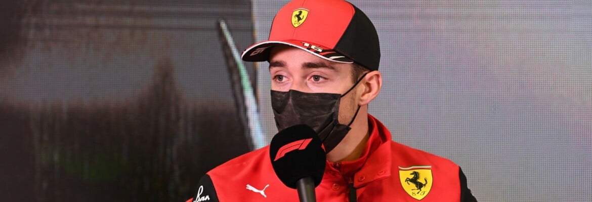 “Fiz uma piada no rádio na última volta”, afirma Leclerc após a vitória no GP do Bahrein de F1