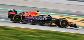 RB18 é uma ‘obra-prima’ de Newey na F1, diz Doornbos