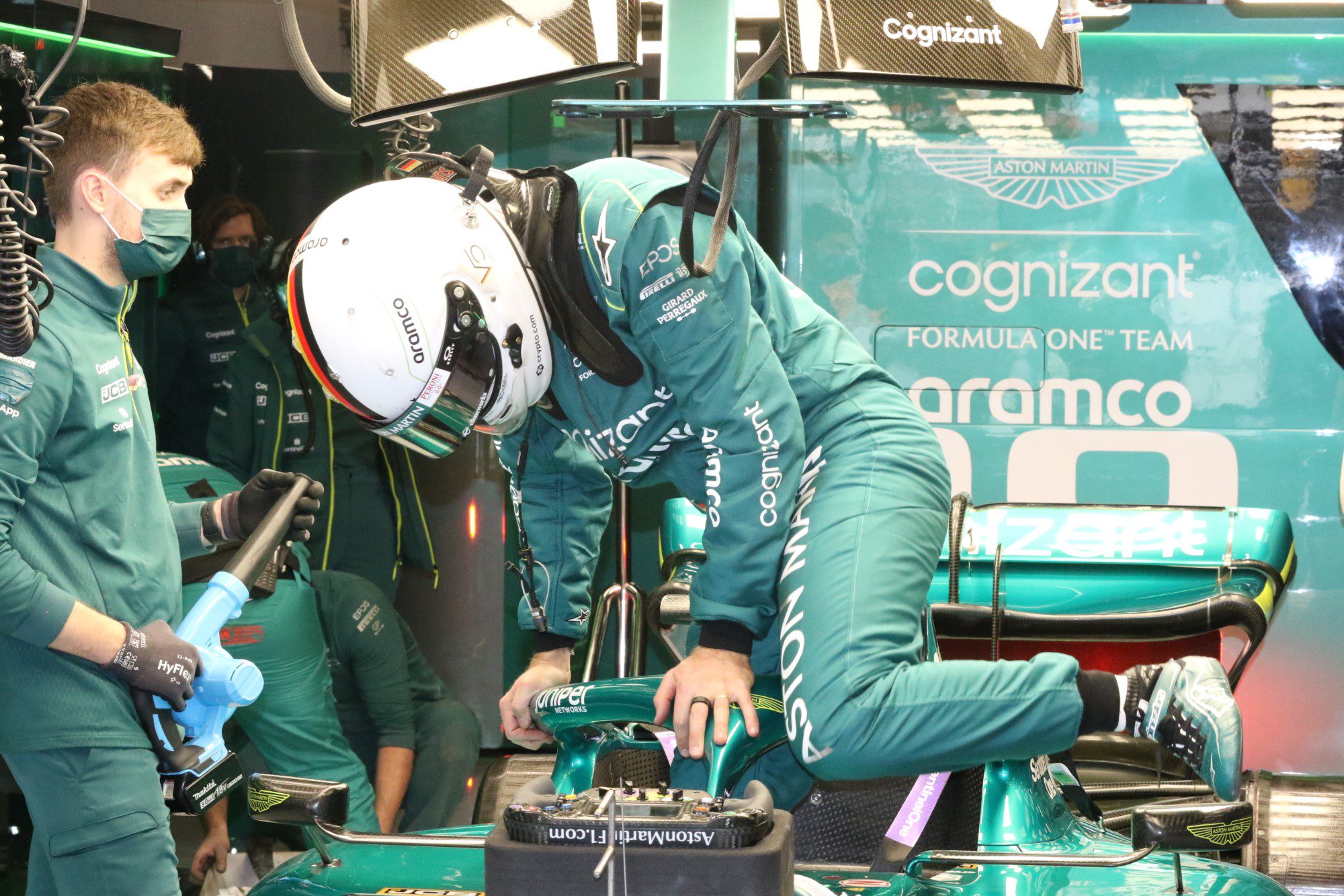 Galeria: os bastidores do 2º dia dos testes da F1 pelas lentes de Jorge Sá Bastidores, Dia 2, Pré-temporada F1 2022, Barcelona