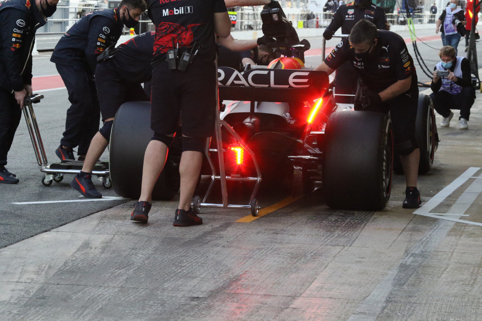 Galeria: os bastidores do 2º dia dos testes da F1 pelas lentes de Jorge Sá Bastidores, Dia 2, Pré-temporada F1 2022, Barcelona