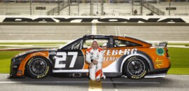 Villeneuve se torna o primeiro campeão da F1 a se classificar para a Daytona 500