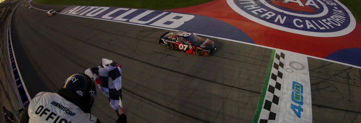 Nascar Xfinity: Custer vence após três prorrogações em Fontana