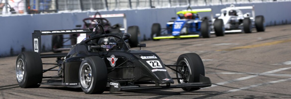 Rowe supera Denmark e vence corrida 2 da USF2000 em São Petersburgo