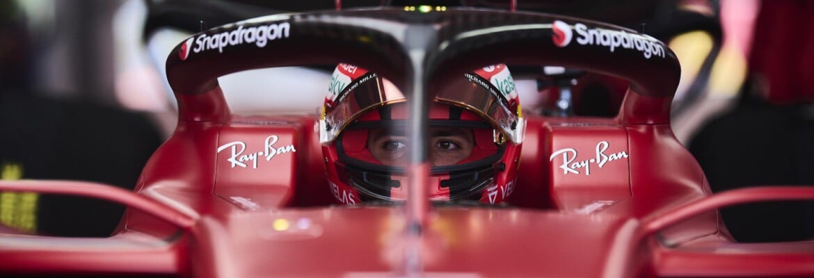 Sainz inicia dia de filmagem da Ferrari com o F1-75 em Barcelona, veja o vídeo Sainz inicia dia de filmagem da Ferrari com o F1-75 em Barcelona, veja o vídeo