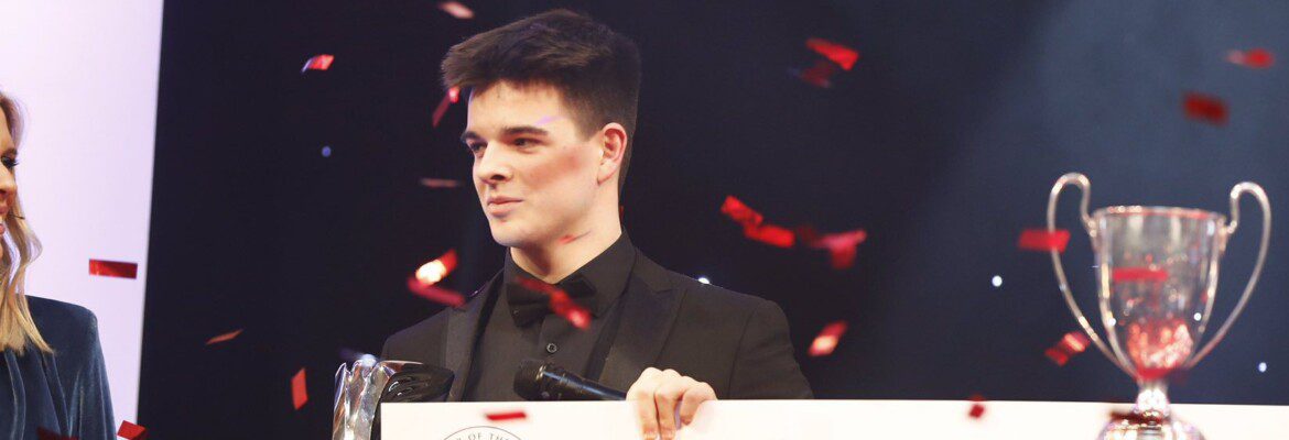 F1: Piloto júnior da Williams fará teste com carro da Aston Martin