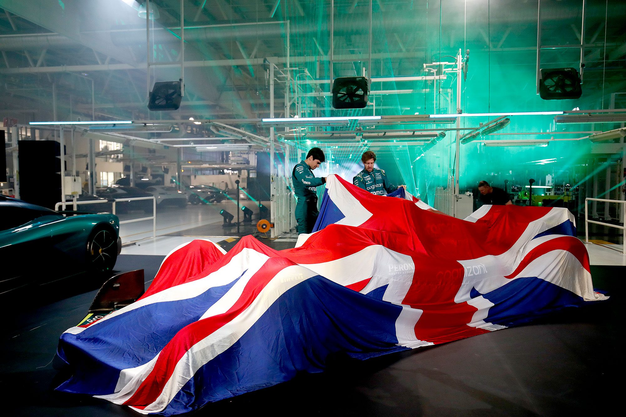 Galeria: confira as imagens do Aston Martin AMR22 para a F1 2022 Aston Martin AMR22 - F1 2022