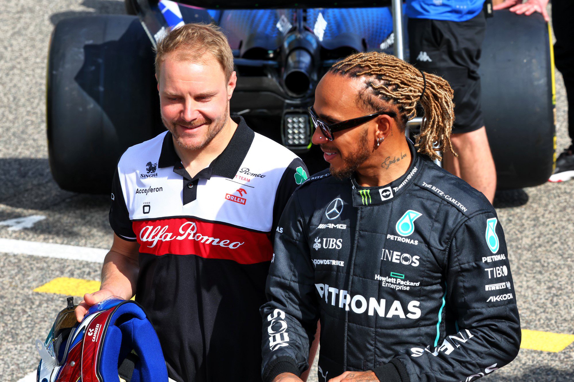 F1: Hamilton elogia Cadillac por escolher Bottas para 2026: "Genuíno e honesto" F1: Hamilton elogia Cadillac por escolher Bottas para 2026: "Genuíno e honesto"