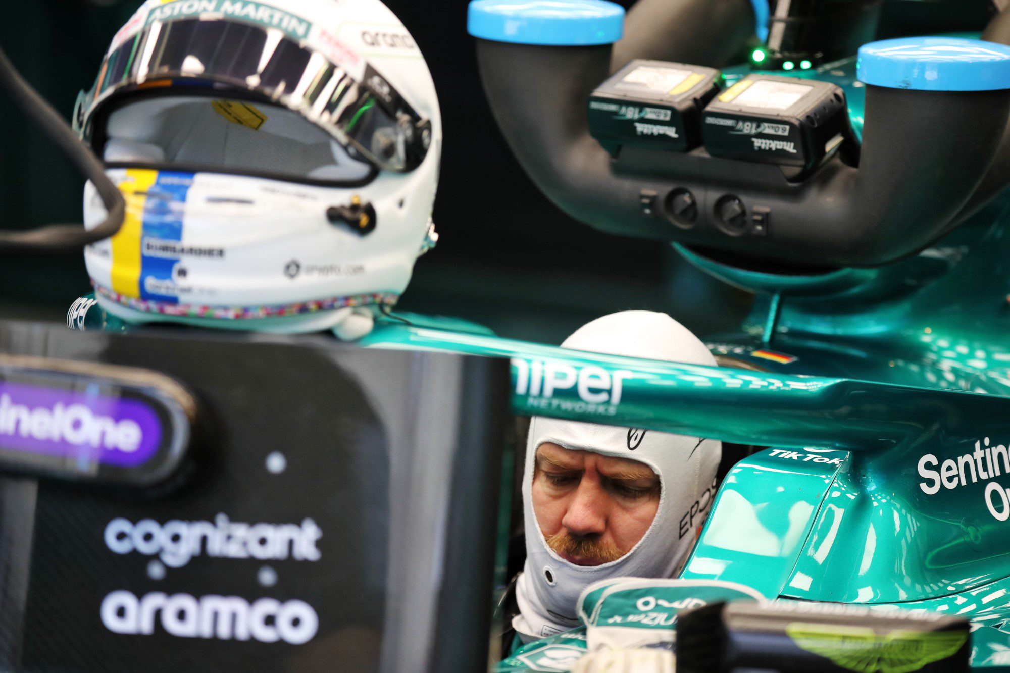 Aston Martin confirma ausência de Vettel por Covid-19 no GP da Arábia Saudita da F1