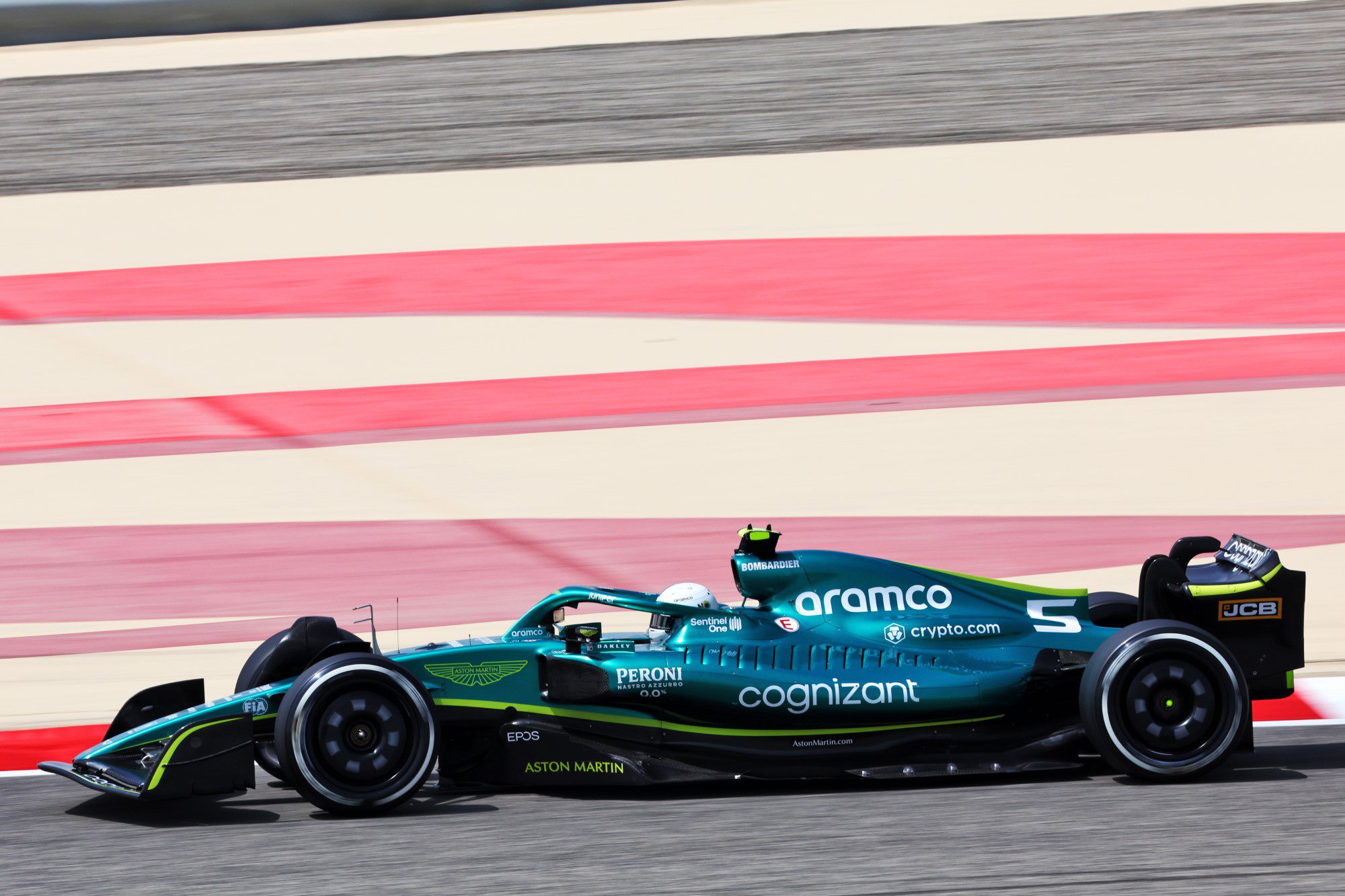 Galeria: confira as fotos do primeiro dia dos testes da F1 no Bahrein
