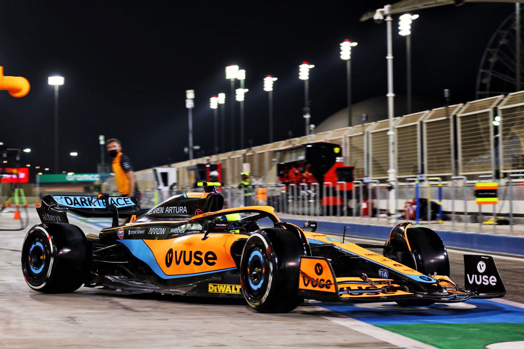 Galeria: confira as fotos do primeiro dia dos testes da F1 no Bahrein