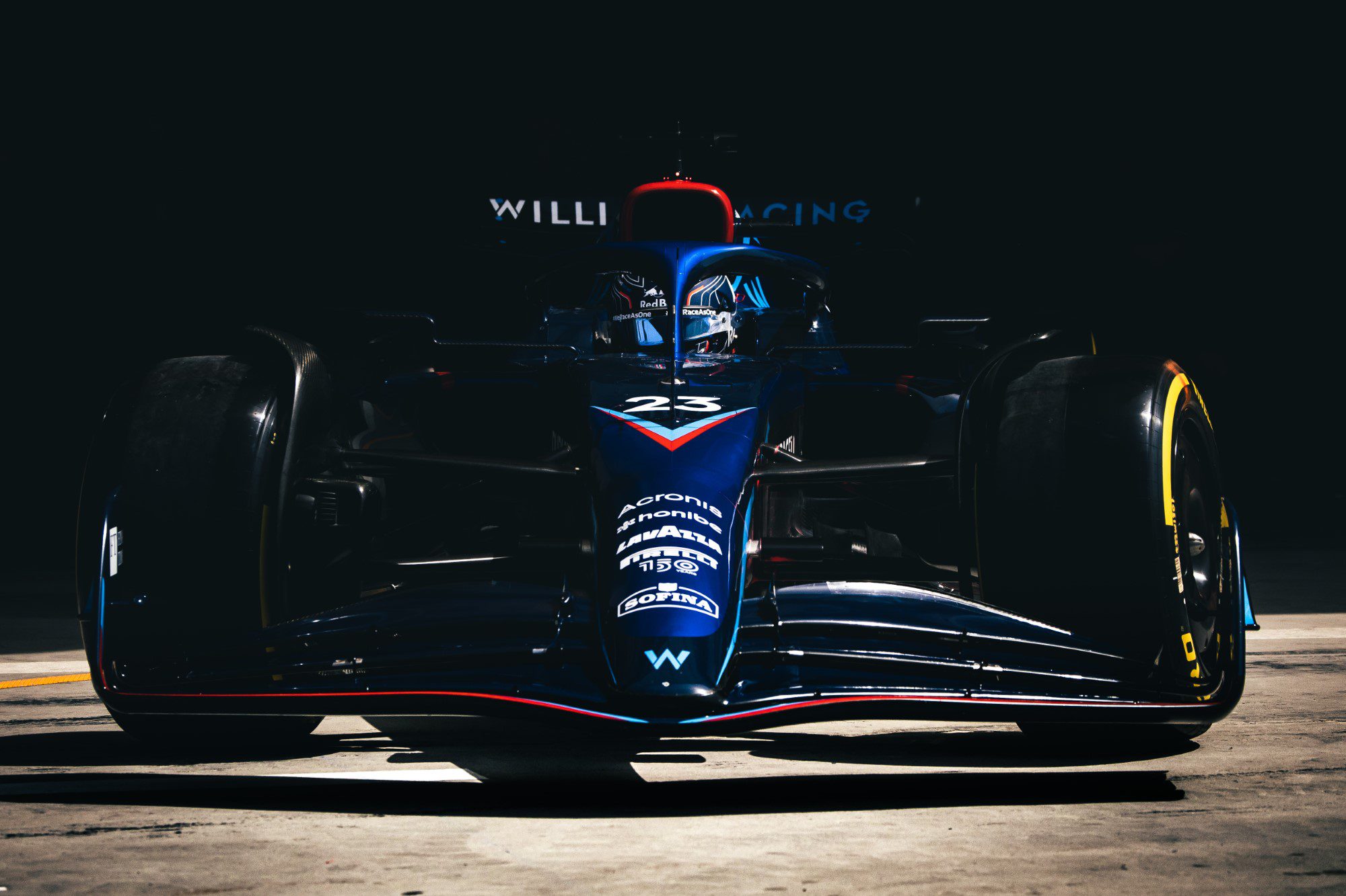 Galeria: confira as fotos do primeiro dia dos testes da F1 no Bahrein