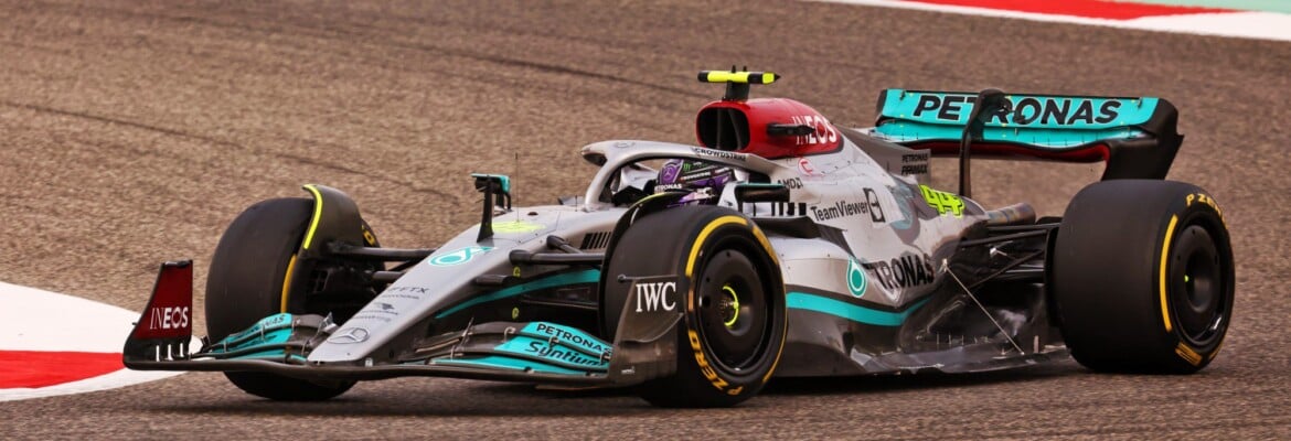 Hill acredita que sidepods estão causando problemas para a Mercedes F1
