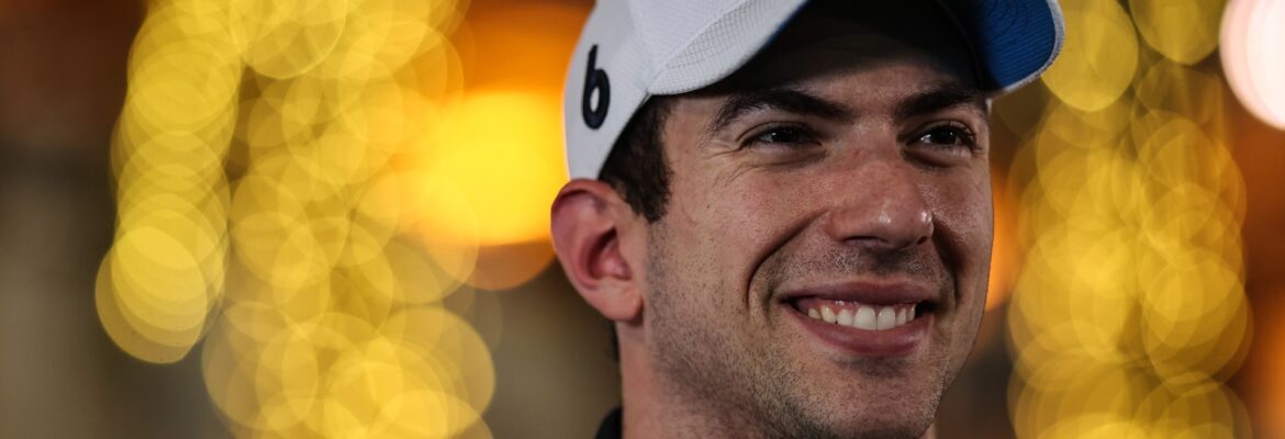 Latifi diz que riu após ver notícia falsa sobre sua saida da Williams F1