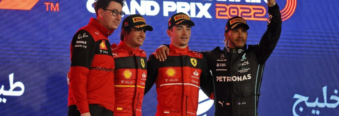 Última dobradinha da Ferrari na F1 no Bahrein foi em 2010. E Hamilton estava no pódio