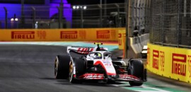 Vídeo: Schumacher sofre forte acidente e causa bandeira vermelha na classificação da F1