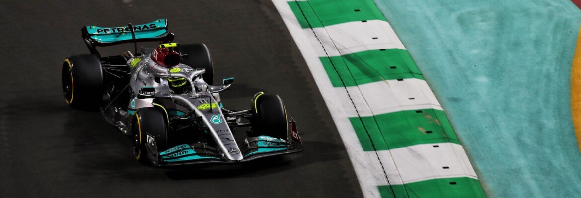 Hamilton frustrado na Arábia Saudita: “Não consegui acompanhar a Haas F1”