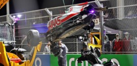 Foto: Schumacher volta ao circuito de Jeddah após acidente na classificação da F1