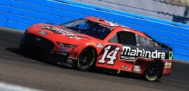 Nascar: Chase Briscoe segura rivais no final e vence em Phoenix