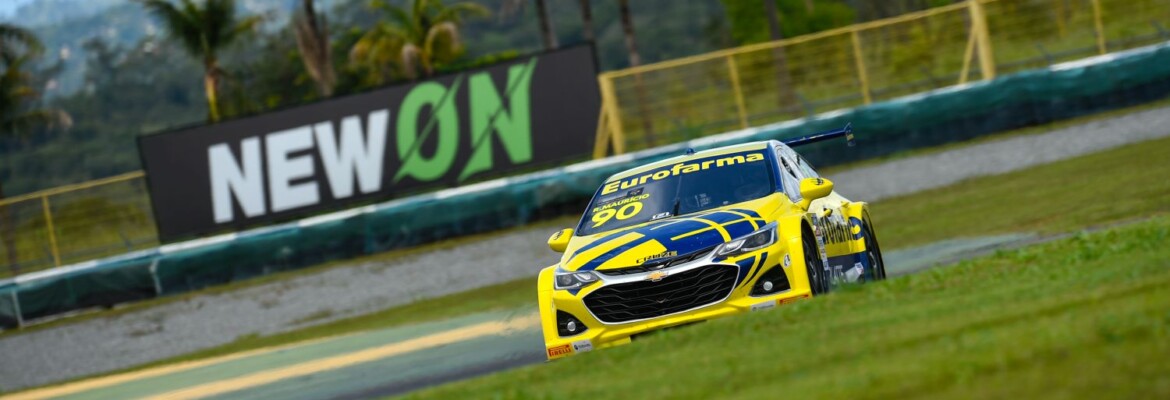 Maurício bate Rossi no fim e lidera TL2 da Stock Car em Goiânia