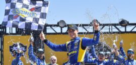 Zane Smith aproveita confusão entre rivais e vence em Austin pela Nascar Truck Series