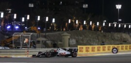 Foto: Haas usa carro de Fittipaldi para ilustrar post sobre início dos testes no Bahrein