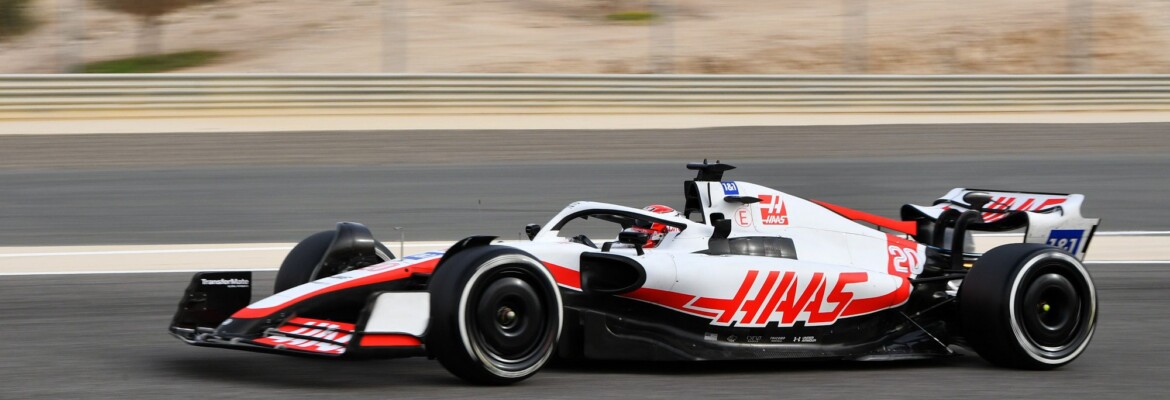 Pilotos e chefe da Haas F1 avaliam desempenho da equipe nos treinos livres do GP do Bahrein