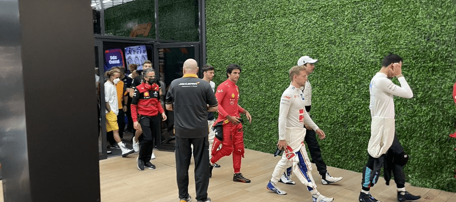 Havia unanimidade dos pilotos contra a corrida na Arábia Saudita, afirma jornal holandês