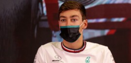 Russell fala sobre a pressão de estar na Mercedes F1 ao lado de Hamilton