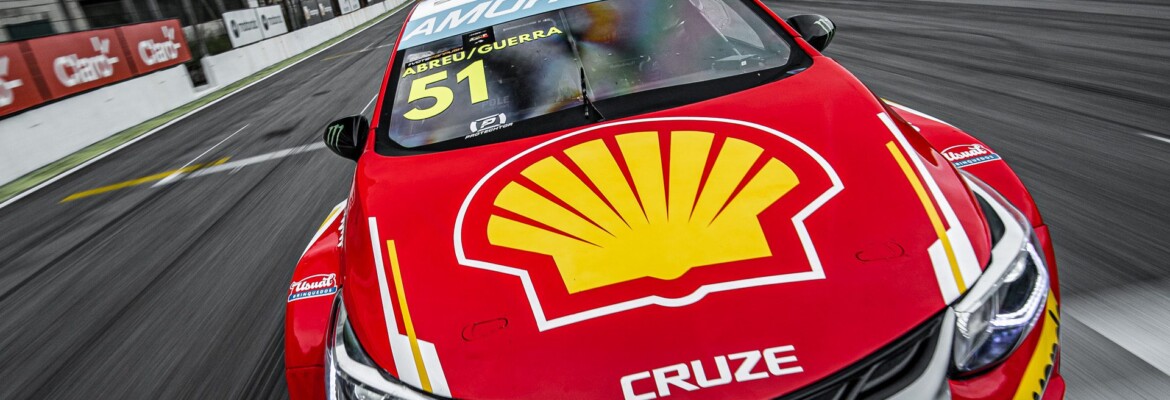 Átila Abreu busca mais uma vitória em Goiânia, empolgado pelo retorno do público à Stock Car