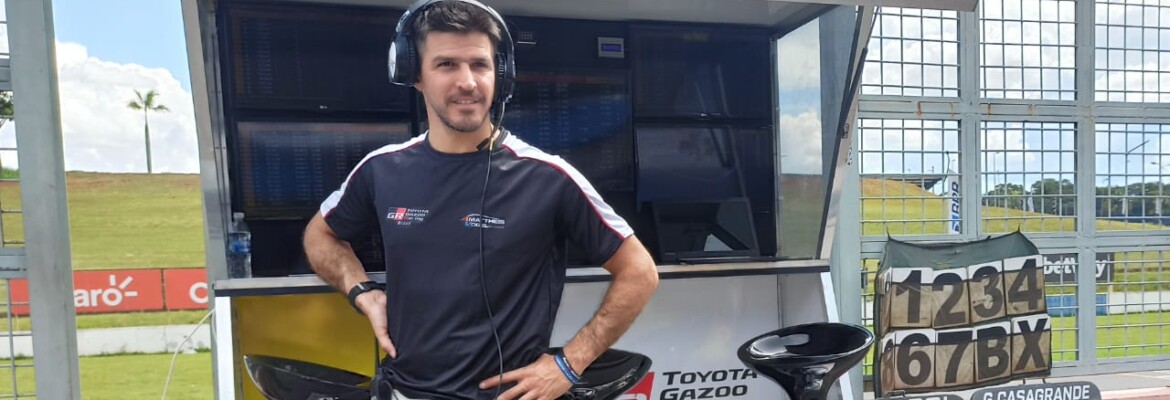 Rossi acelera carro da AMattheis Vogel pela primeira vez e Casagrande lidera shakedown