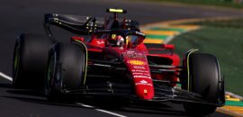 “É muito decepcionante”, diz Sainz sobre problemas e abandono no GP da Austrália