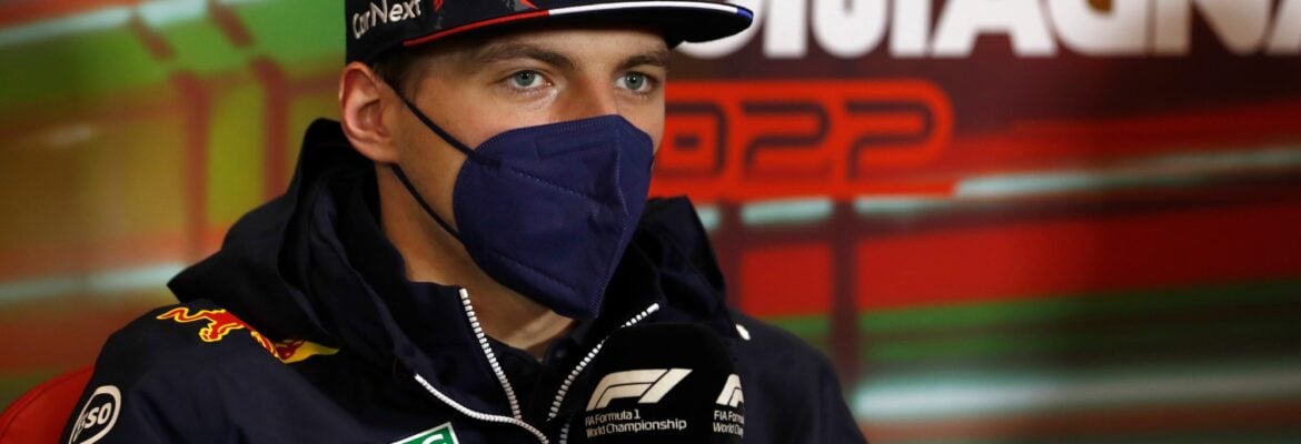 Verstappen comemora pole para corrida Sprint da F1 em Ímola