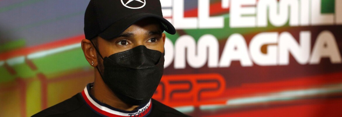 Programa de diversidade desenvolvido por Hamilton e Mercedes distribui as primeiras bolsas de estudo