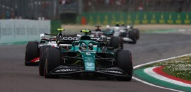 Aston Martin F1 conseguiu pontuar com os dois carros em Ímola