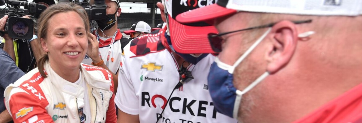 Paretta Autosport anuncia De Silvestro e disputa três etapas da Indy