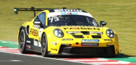 Elias toma a liderança na largada e vence corrida 1 da Porsche Cup no Velocitta