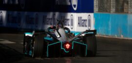 Bird se envolve em forte acidente durante teste com Gen3 da Jaguar da Fórmula E