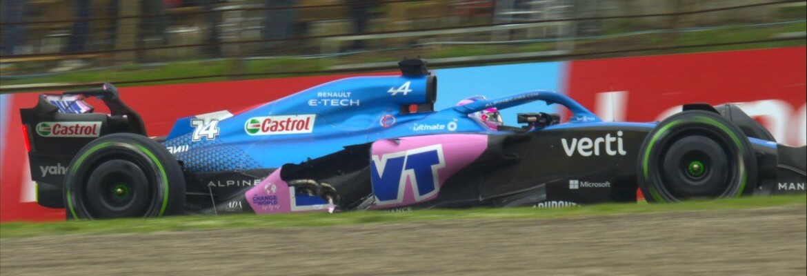 “Tivemos muito azar”, lamenta Alonso após batida destruir lateral do carro em Ímola