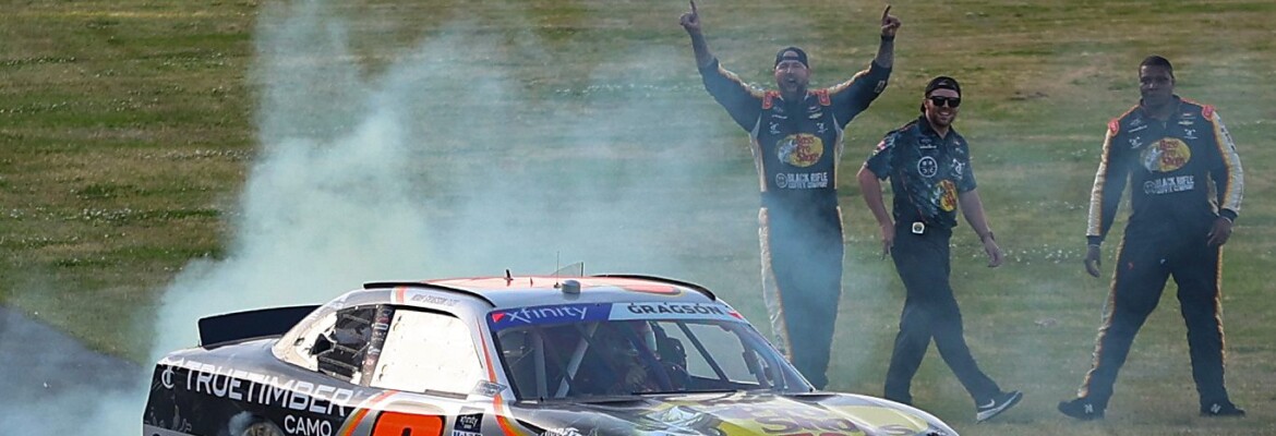 Nascar Xfinity Series: Gragson impede ataques de rivais e vence em Talladega