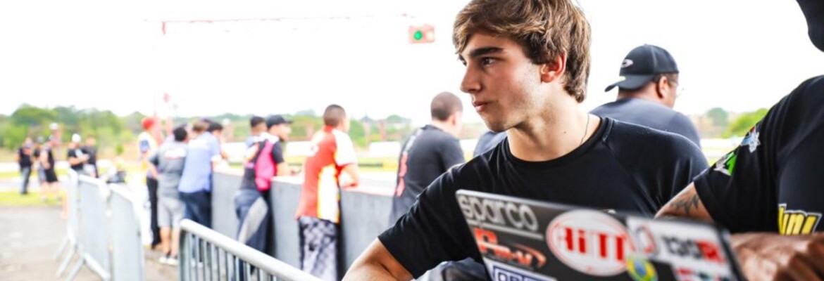 Filho de Felipe Giaffone, Nicolas, treina em Buenos Aires para sua estreia na F4