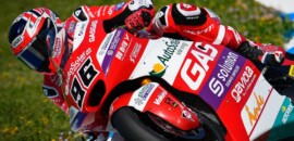 Dixon comanda os dois treinos livres da Moto2 na Espanha