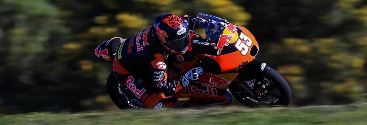 Öncü bate Aji e fica com pole na Moto3 no molhado em Portugal; Moreira é 14º