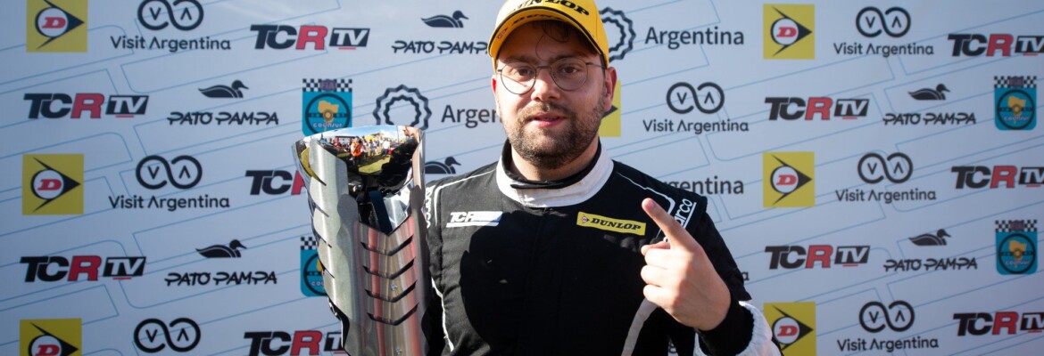 Raphael Reis crava primeira pole position da temporada 2022 do TCR South America