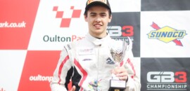 GB3: Roberto Faria fatura dois pódios na etapa de abertura em Oulton Park