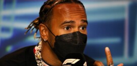 Hamilton responde comentário racista de Piquet: “Pensamento sem espaço no esporte”