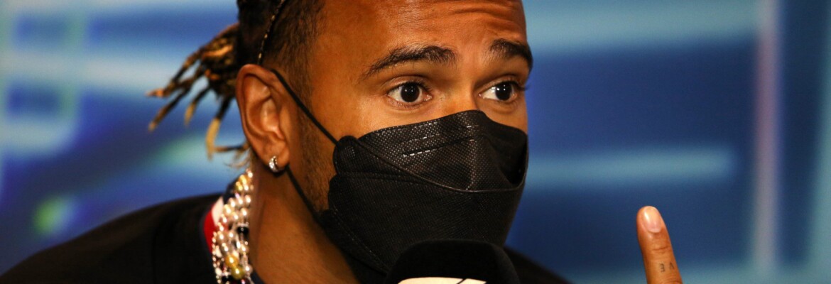 Sem isenção, pilotos terão que pilotar sem joias e piercings no GP da Inglaterra de F1